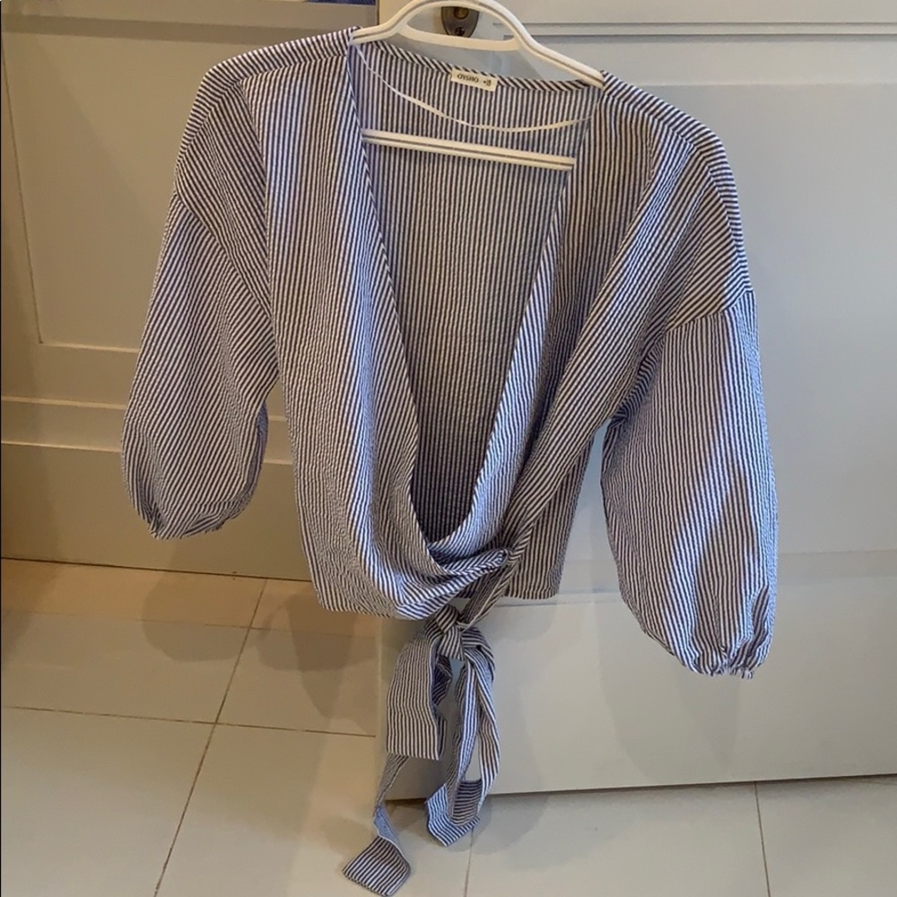 Pinstripe tie top